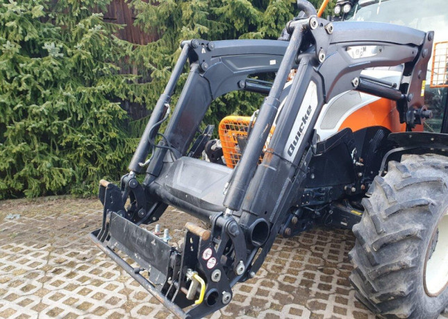 celny-nakladac-quicke-q3m-nadstavba-big-0