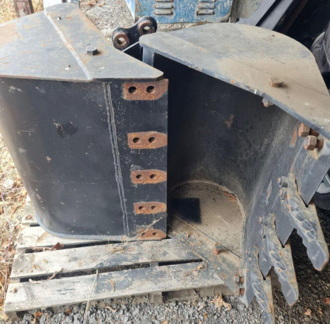 lyzice-pre-stroje-jcb-8025-8026-8030-8035-big-4