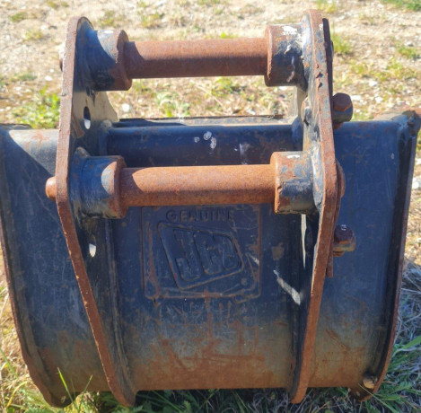 lyzice-pre-stroje-jcb-8025-8026-8030-8035-big-1