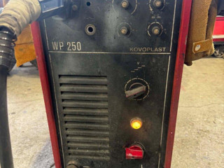 zvaracka-wp250