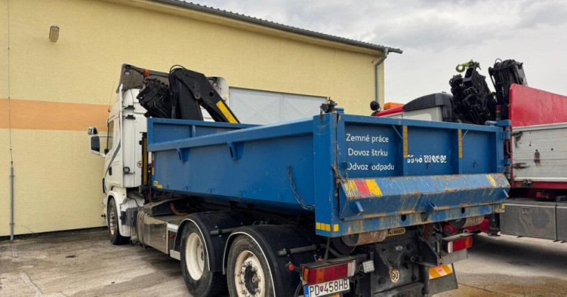 abroll-kontajner-svedsky-typ-45m-dlzka-plochy-big-1