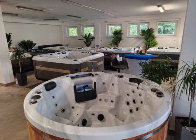spazone-virivka-jacuzzi-virivy-bazen-spa-swimspa-big-3