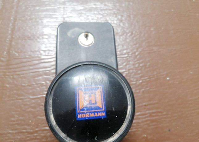 sekcna-garazova-brana-hormann-sirka-2415cm-big-2