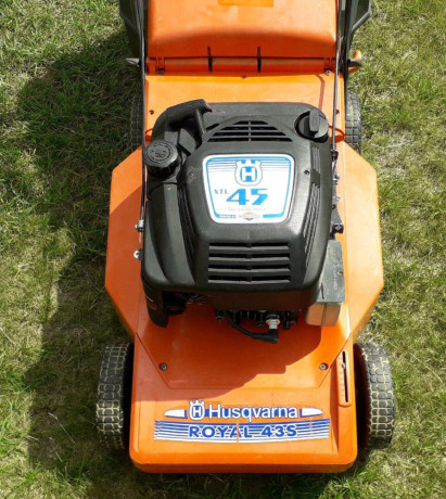 husqvarna-royal-43-s-big-1