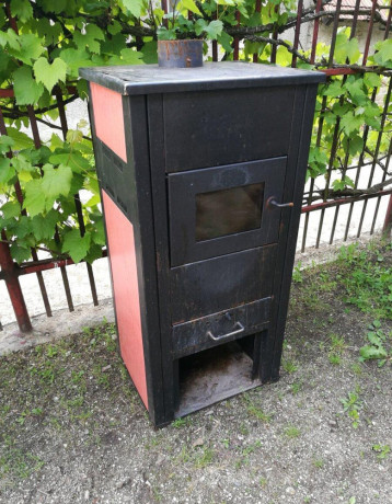 teplovodne-krbove-kachle-warnex-22kw-big-0