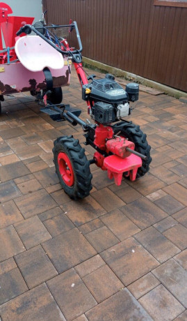 predam-malotraktor-vari-big-4