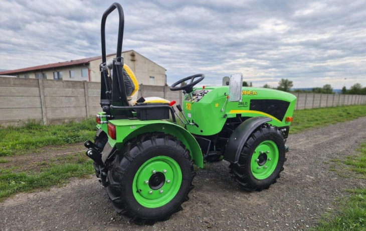 predam-klbovy-malotraktor-salek-winea-26hp-comfort-4x4-big-4