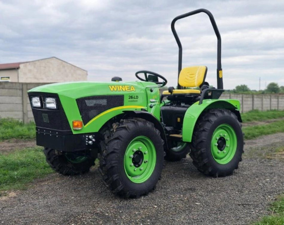 predam-klbovy-malotraktor-salek-winea-26hp-comfort-4x4-big-0