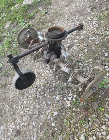 predam-rotavator-za-malotraktor-agzat-big-0
