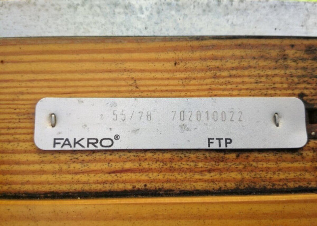 stresne-okno-fakro-55x78-big-3