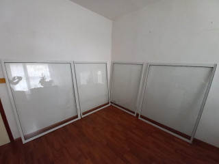 hlinikove-posuvne-zasklenie-na-balkon-4-ks-skiel