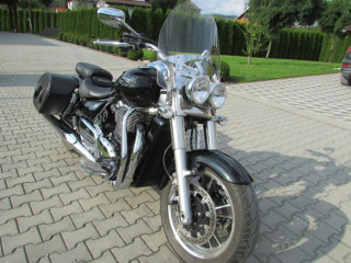 triumph-thunderbird-commander