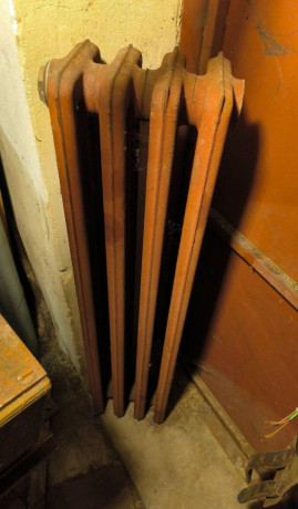 predam-liatinovy-radiator-nepouzivany-big-0