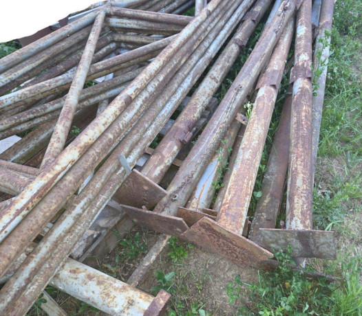 kovova-konstrukcia-na-pristresok-halu-7x-vaznik-8x-stlp-big-0