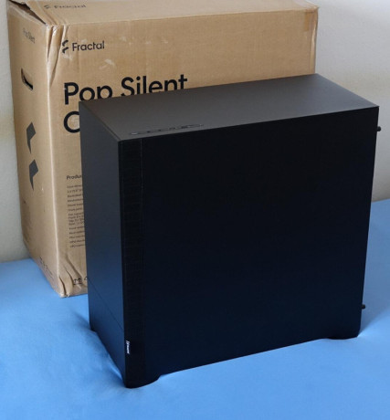 skrina-fractal-design-pop-silent-solid-namontovane-usb-c-big-0