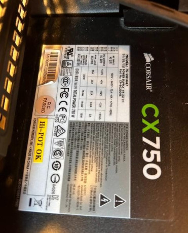 corsair-zdroj-cx750-750w-big-1