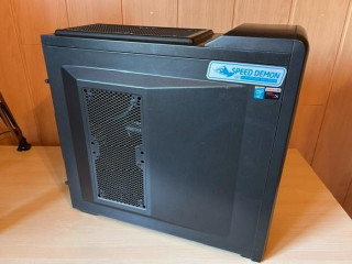 big-tower-corsair-pc-skrina