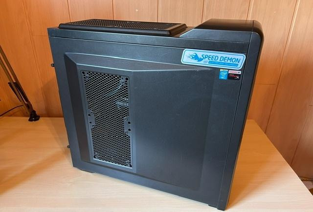 big-tower-corsair-pc-skrina-big-0