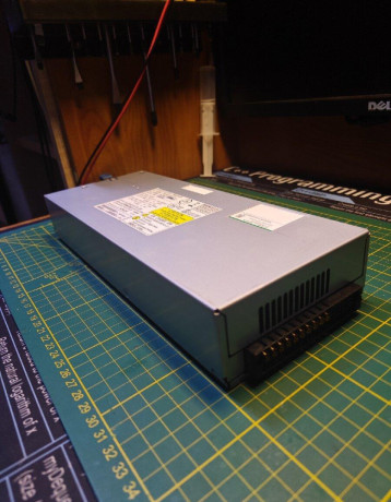 2100w-serverovy-zdroj-big-1