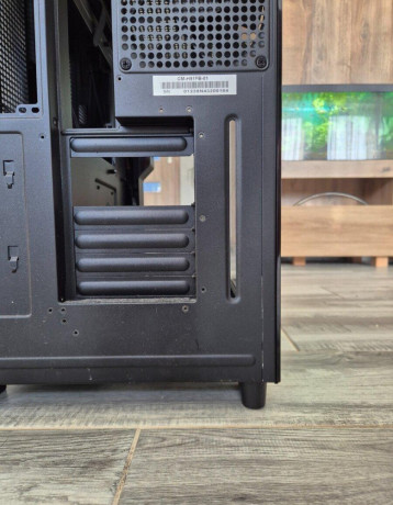 predam-nzxt-h9-flow-black-big-2