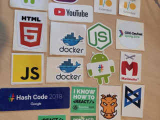 nalepky-android-javascript-react-android