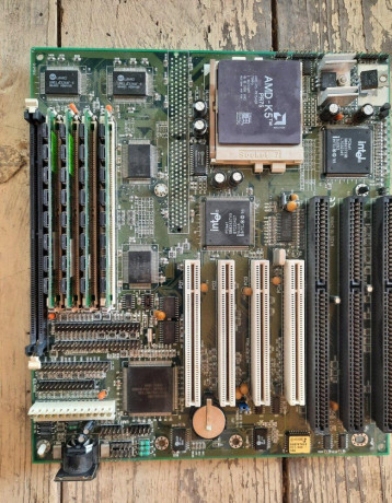 doska-amd-k5-pr75-big-0