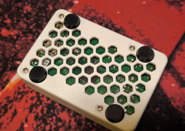 raspberry-pi-2-model-b-big-3