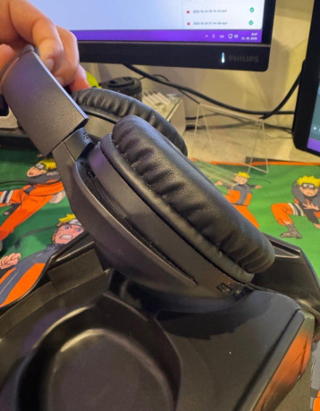 herne-sluchadla-asus-rog-strix-go-big-2