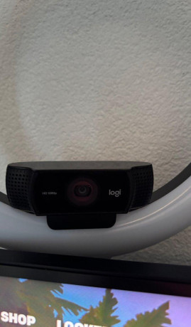 webkamera-logitech-c922-big-0