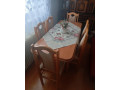 rozkladaci-stol-so-siestimi-stolickami-small-0