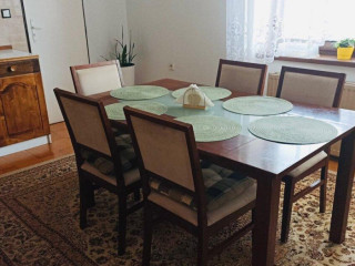 set-jedalensky-stol-6-stoliciek