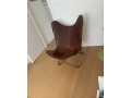 kreslo-butterfly-brown-prava-koza-small-0