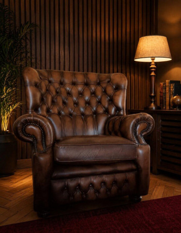 kozene-kreslo-chesterfield-big-0