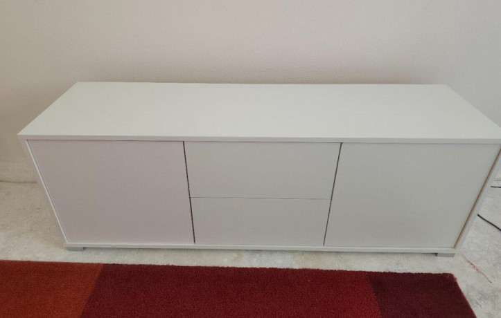 komoda-pod-tv-big-0
