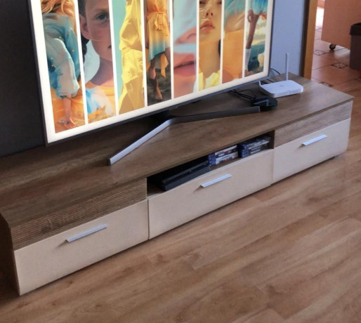 stolik-pod-tv-big-3