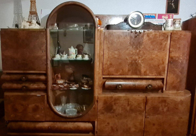 starozitny-nabytok-obstena-mozna-dohoda-big-0