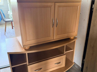 skrinka-pod-tv-mala-skrinka