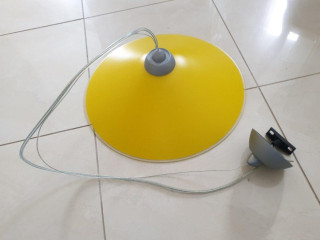 stropna-visiaca-lampa