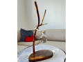 stolove-svietidlo-z-konara-cucoriedky-a-orechoveho-podstavca-small-3