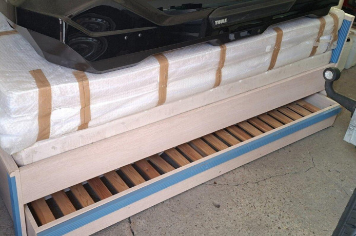 predam-postel-s-vysuvnym-lozkom-decodom-90x200-big-0