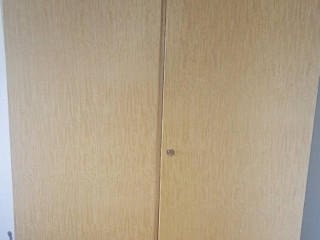 skrine