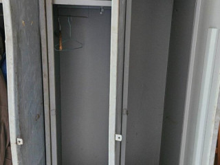 plechove-satnikove-skrine