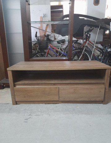 skrinka-pod-tv-big-0