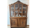 drevenna-vitrina-small-0