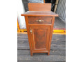starozitny-nocny-stolik-small-0