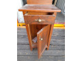 starozitny-nocny-stolik-small-1