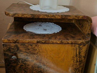 vintage-retro-nocny-stolik