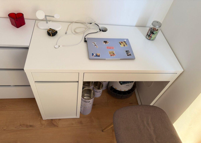 ikea-pracovny-stol-big-1