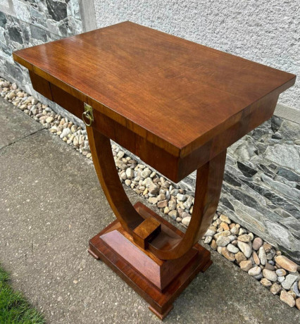 konzolovy-art-deco-stolik-big-1