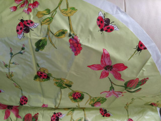 velky-voskovany-ovalny-obrus-140x240-cm-osobny-odber